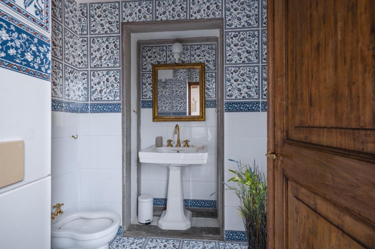 Via Lamberti, 3 - Florence Charming Apartments - Charming And Historic 5Th-Floor Attic Apartment With Elevator In A Building At The Heart Of Vibrant Florence, Just A 2-Minute Walk From All Attractions Eksteriør bilde